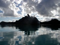 fond cran de Olivier Birraux - des fonds d'ecran de Bora-Bora bora par Olivier Birraux , habitant  ... Bora bora. Nana et  faaitoito !