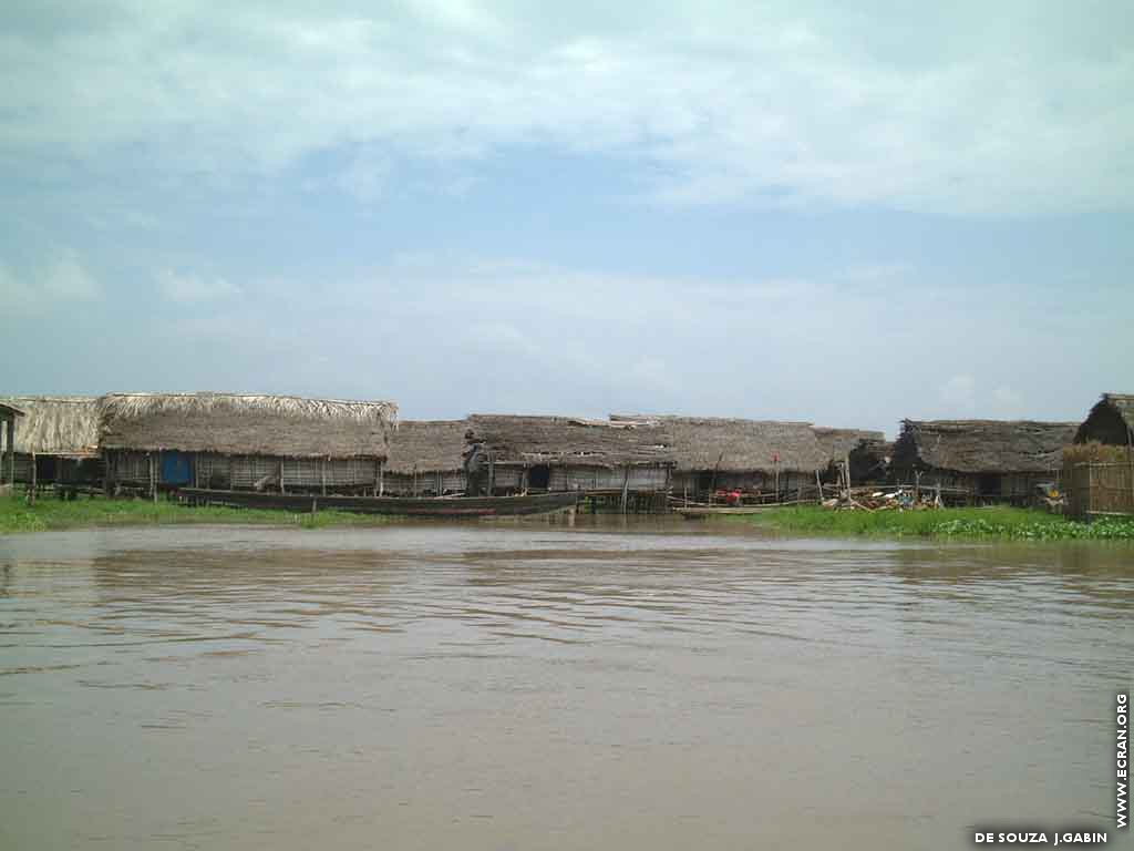 fonds d cran Afrique - Bnin Houakp-Daho Agugu - villages de Ouidah et de Porto-novo - de J.Gabin de SOUZA  (Bibi-Dessin)