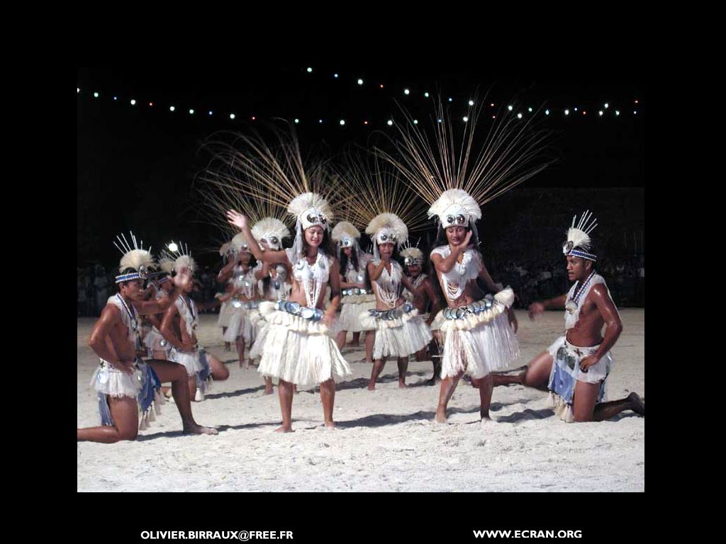 fonds d cran des fonds d'ecran de Bora-Bora bora par Olivier Birraux , habitant  ... Bora bora. Nana et  faaitoito ! - de Olivier Birraux