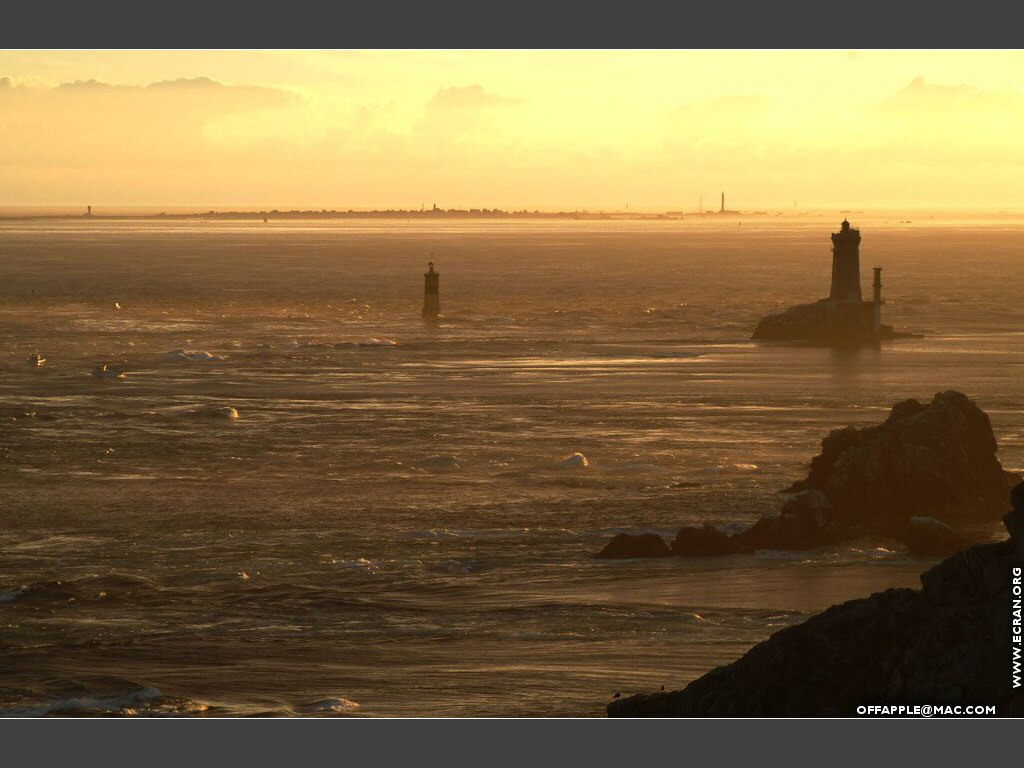 fonds d cran bretagne-couchers-de-soleil - de Christophe