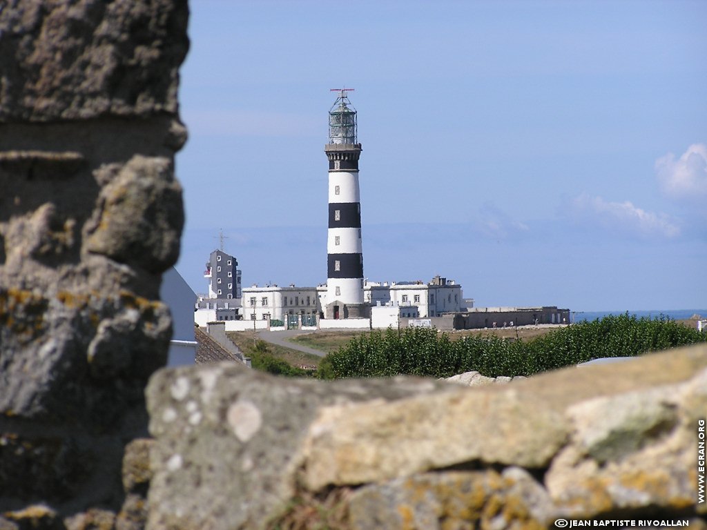 fonds d cran Bretagne -Finistere - ile d Ouessant - de Jean Baptiste Rivoallan