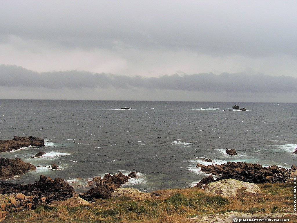 fonds d cran Bretagne -Finistere - ile d Ouessant - de Jean Baptiste Rivoallan