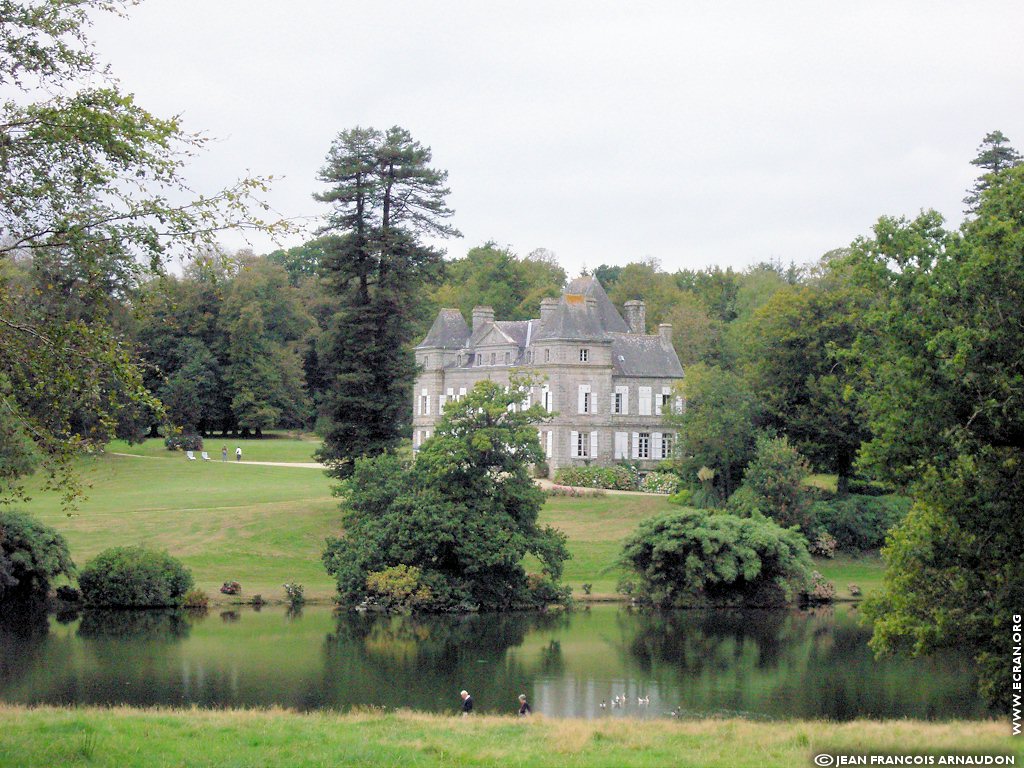fonds d cran Chateau de Trohanet Langolen Finistre Bretagne - de Jean Francois Arnaudon