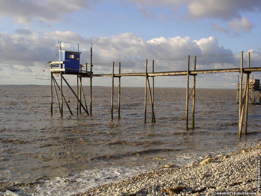 fonds d cran Ouest - Charente - le littoral charentais, les carrelets, la mer  mare basse - de Henriette Joussaume