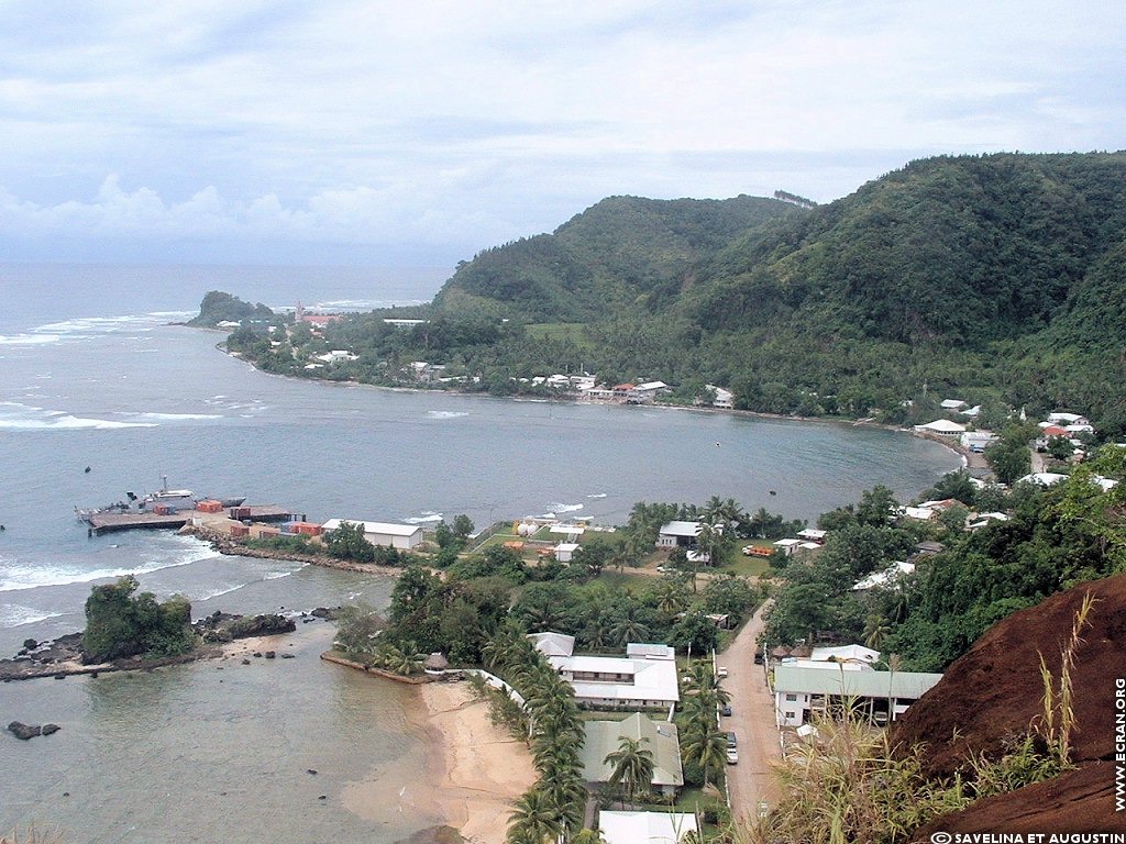 fonds d cran Futuna Polynsie Franaise - de Augustin et Savelina