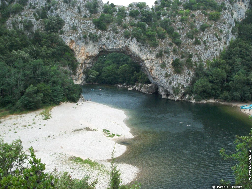 fonds d cran Rhone-Alpes Ardeche - de Patrick THERY