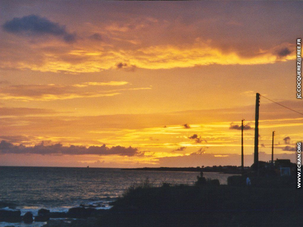 fonds d cran Couchers de soleil - Bora- Bora, Djerba, Pornic - de Jean-Claude Cocquerez