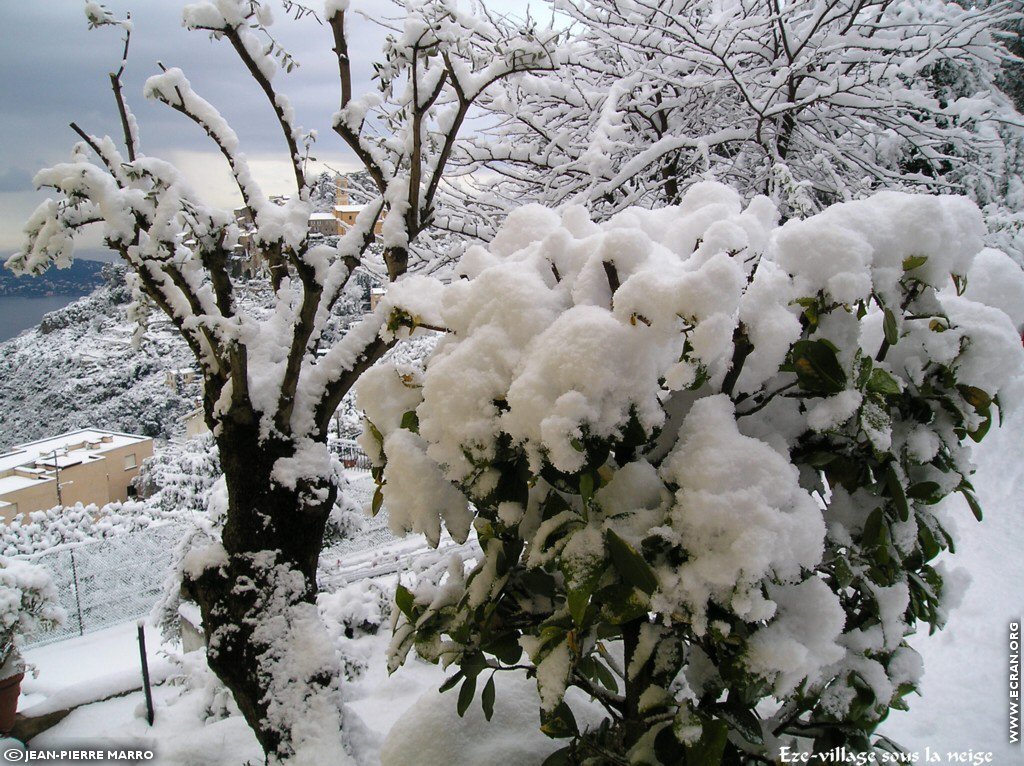 fonds d cran Sud Cote d Azur Provence Eze Neige (lieu du mariage Dave Evans U2) - de Jean-Pierre Marro