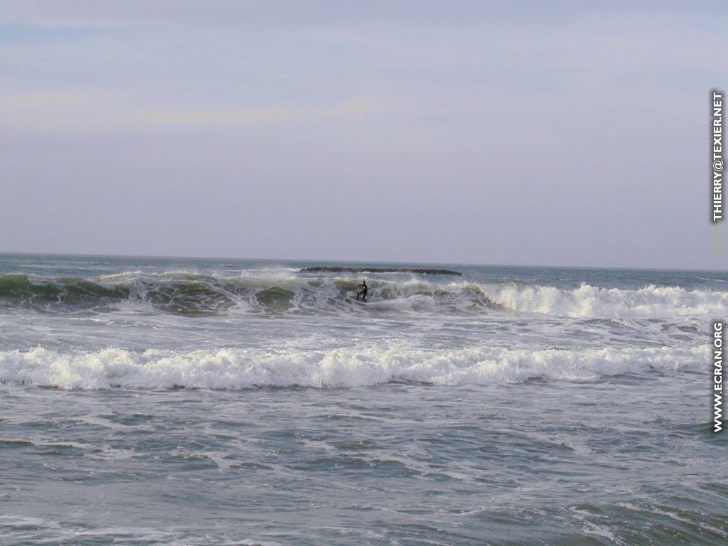 fonds d cran Biarritz surf  la plage - Pyrnes atlantiques - sud ouest - France - fond ecran - de Thierry Texier Lafleur