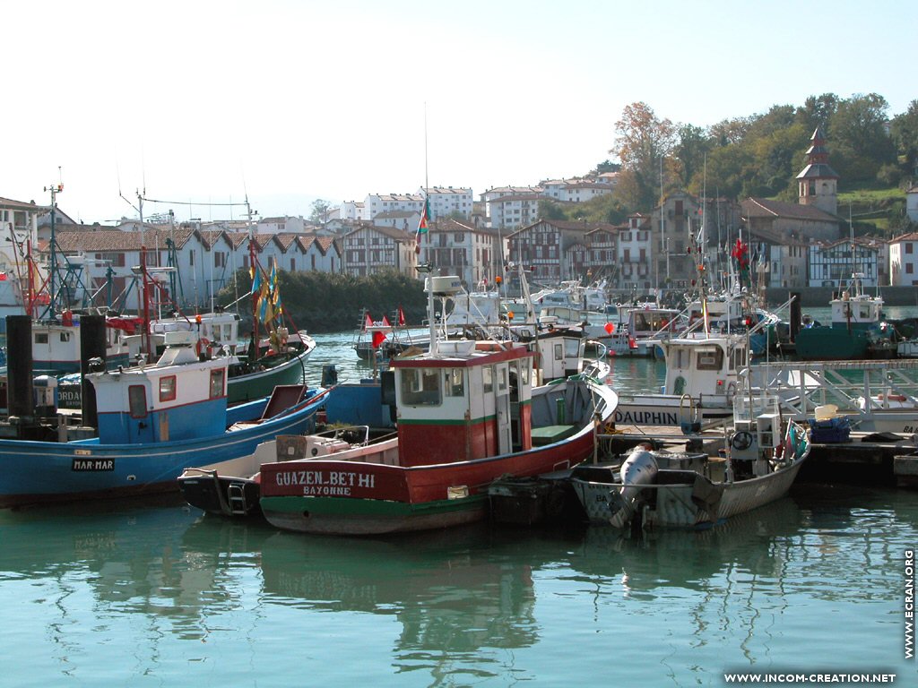 fonds d cran Pays Basque - Saint Jean de Luz - par Isabelle Couquiaud - www.incom-creation.net - de Isabelle Couquiaud