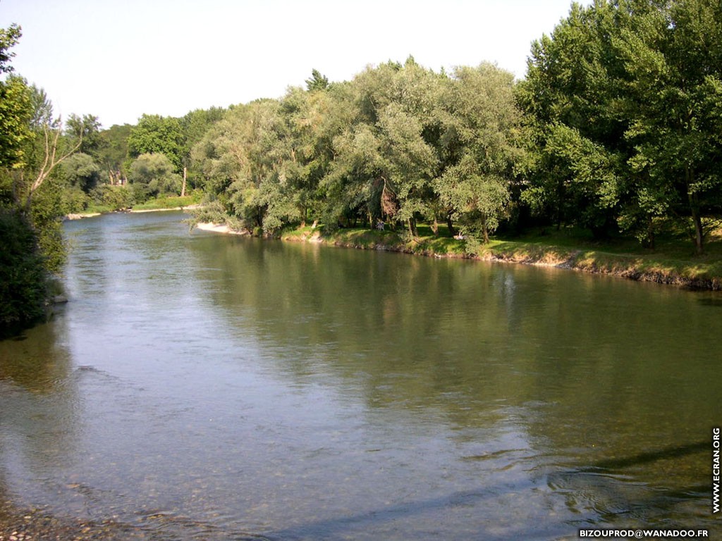 fonds d cran Pyrenees Atlantiques - berges du gave de PAU - de Denis Fourmi