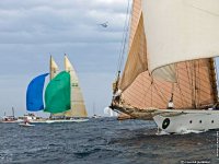 fond d ecran de Voiles de Saint Tropez - Claude Jambeau